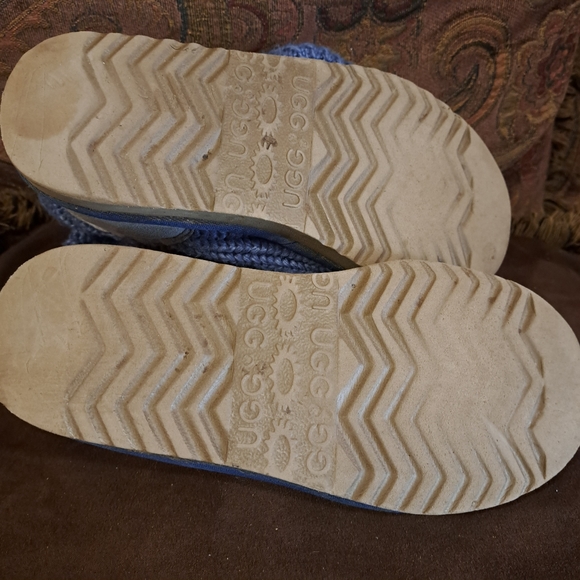 UGG Sweater Boots Size 7 - Picture 3 of 9